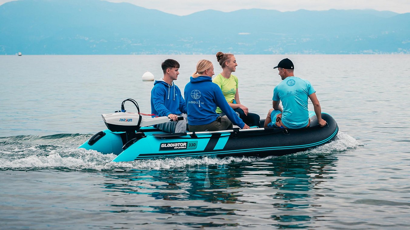 Wie wählt man ein Schlauchboot und einen Motor