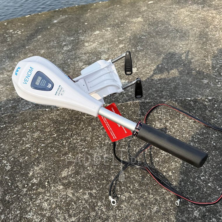 Test motoru WATERSNAKE VENOM 44 na člunu GLADIATOR B330AD