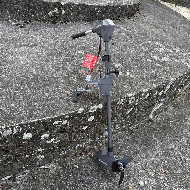 Test motoru WATERSNAKE PRIME 70 na člunu GLADIATOR B330AD