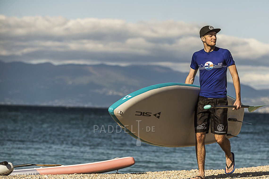 Herren Outfit 1 - Blau - lycra kurzarm, MMA-Shorts černé