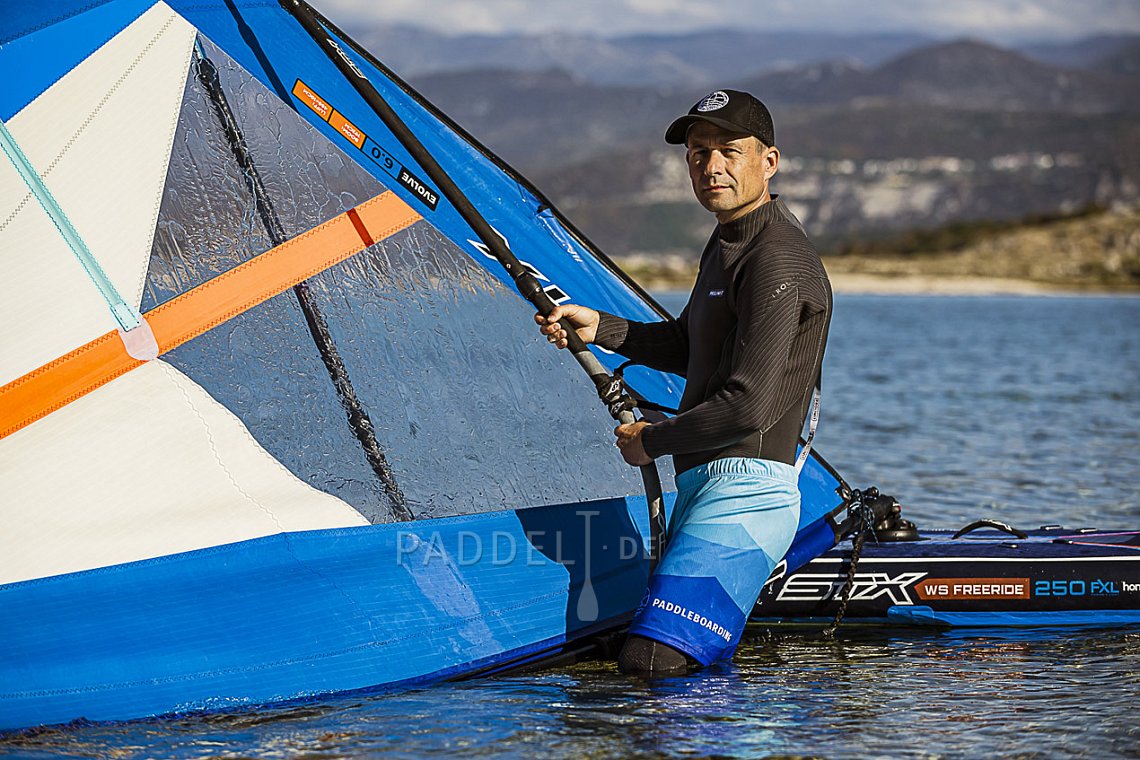 Herren Outfit 3 - Blau - neoprén, loose fit shorts na windsurfing