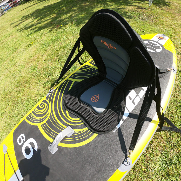 Montage eines Kajak-Sitzes auf ein Stand Up Paddle Board