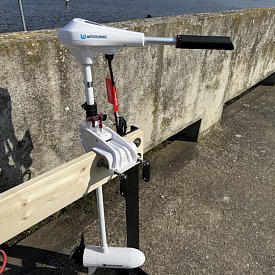 Elektro-Außenborder WATERSNAKE VENOM SXW 44/36'', 12V