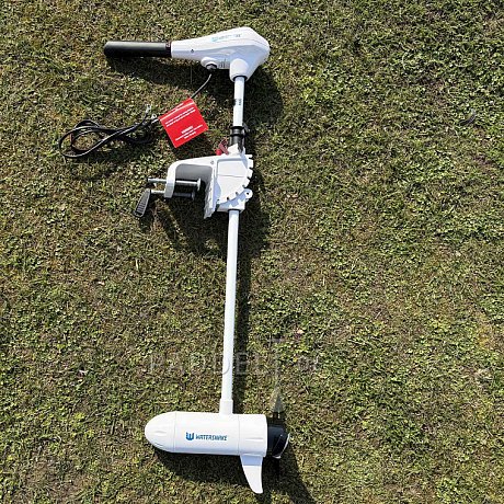 Elektro-Außenborder WATERSNAKE VENOM SXW 44/36'', 12V