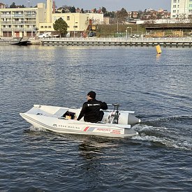 Elektro-Außenborder WATERSNAKE PRIME 70/36'', 12V