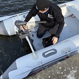 Elektro-Außenborder WATERSNAKE PRIME 70/36'', 12V